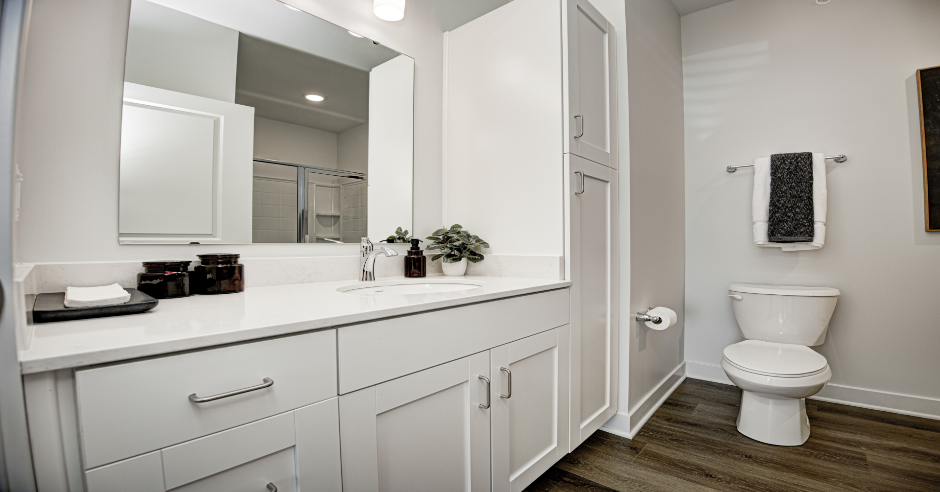 Downtown Noblesville Apartments Photo Gallery | East Bank Apartments
