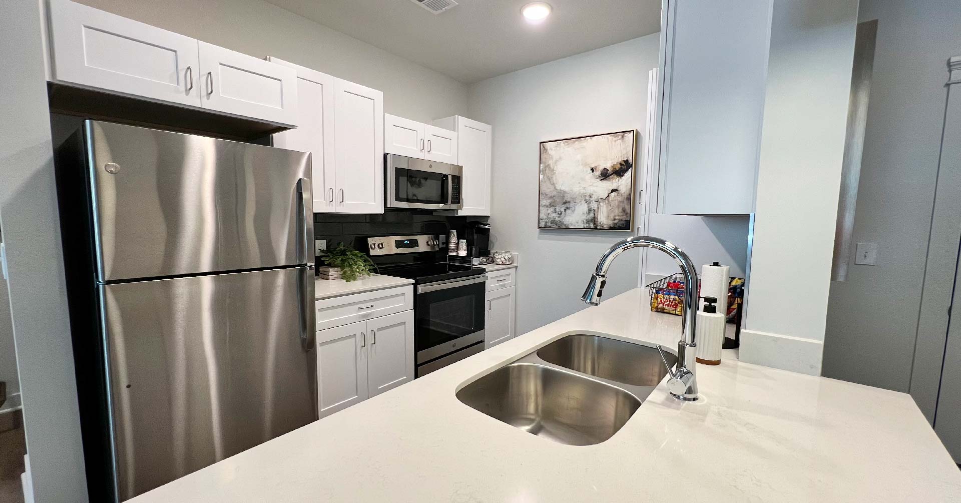 Apartment Gallery | East Bank Apartments