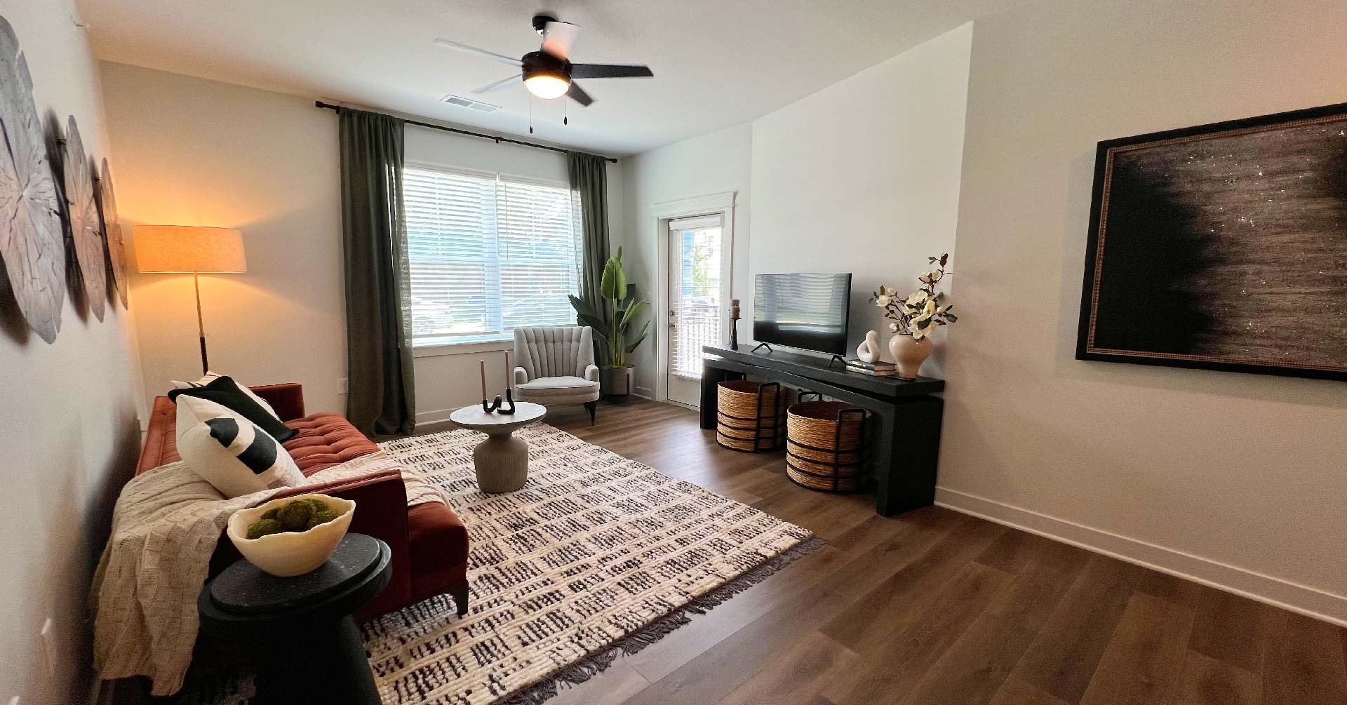 Apartment Gallery | East Bank Apartments