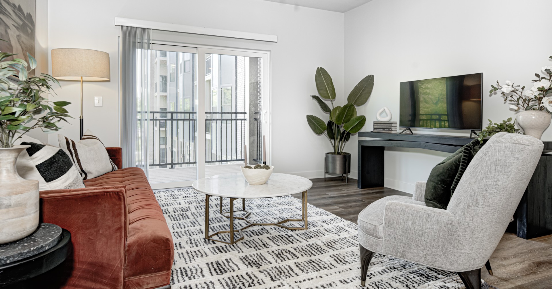 Apartment Gallery | East Bank Apartments